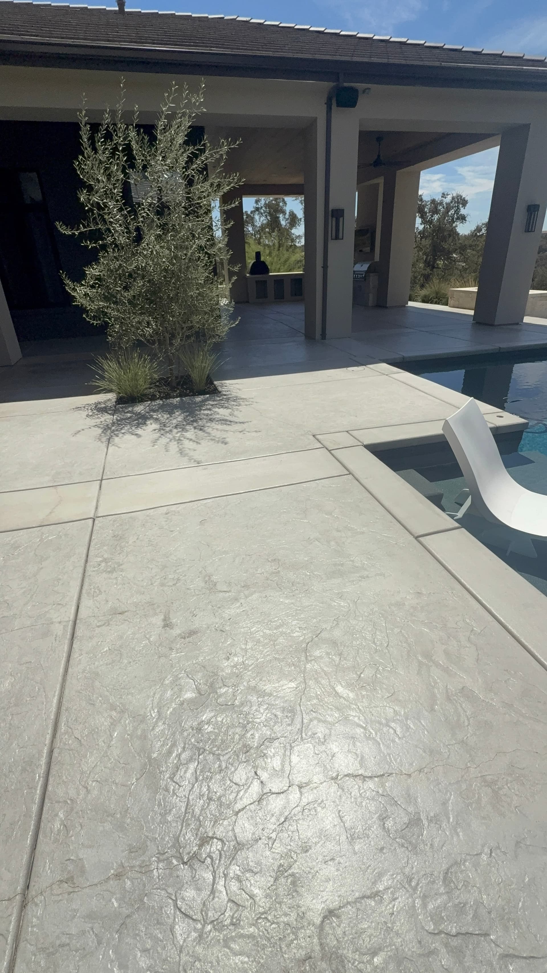 Gallery photos for 10,000 Sq Ft Concrete Sealing Done Right in Lincoln CA: Image #1