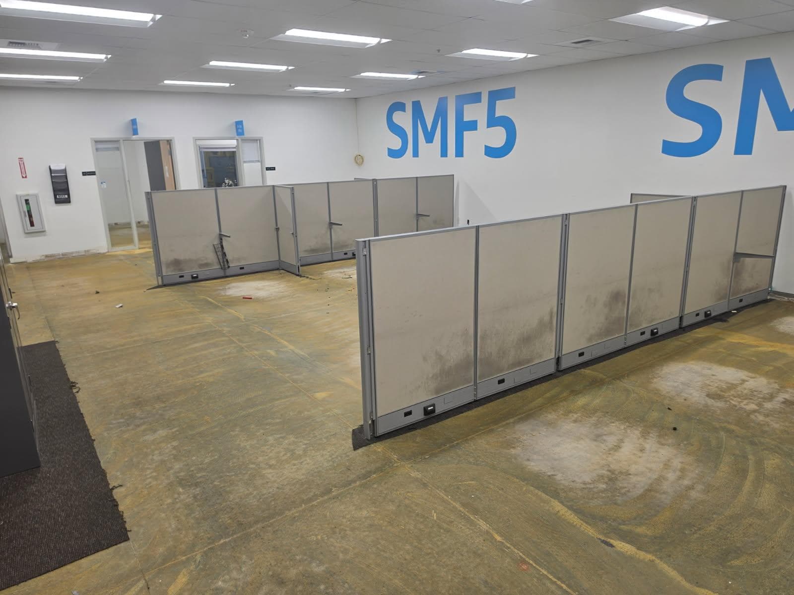 Gallery photos for 3,000 Sq Ft Warehouse Office Floor Coating in Vacaville CA: Image #3